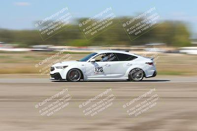 media/Oct-04-2025-OnGrid (Sat) [[44bd565ffa]]/Yellow Group/Grapevine/